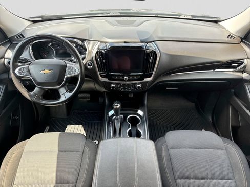 Used 2019 Chevrolet Traverse LT AWD/4WD image 16