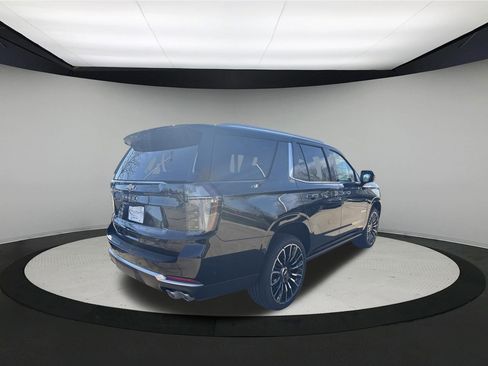 New 2026 Chevrolet Tahoe High Country AWD/4WD image 7