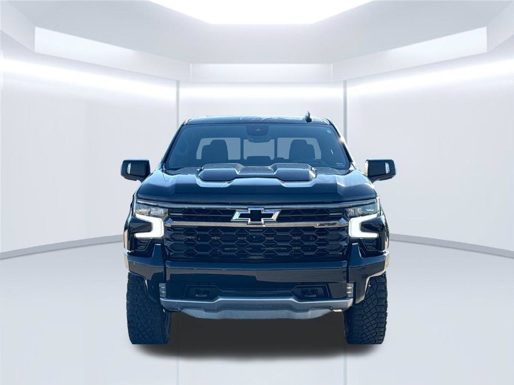 Used 2024 Chevrolet Silverado 1500 ZR2 w/ Technology Package AWD/4WD image 11