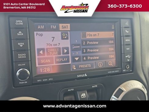 Used 2013 Jeep Wrangler Rubicon w/ PWR Convenience Group AWD/4WD image 15