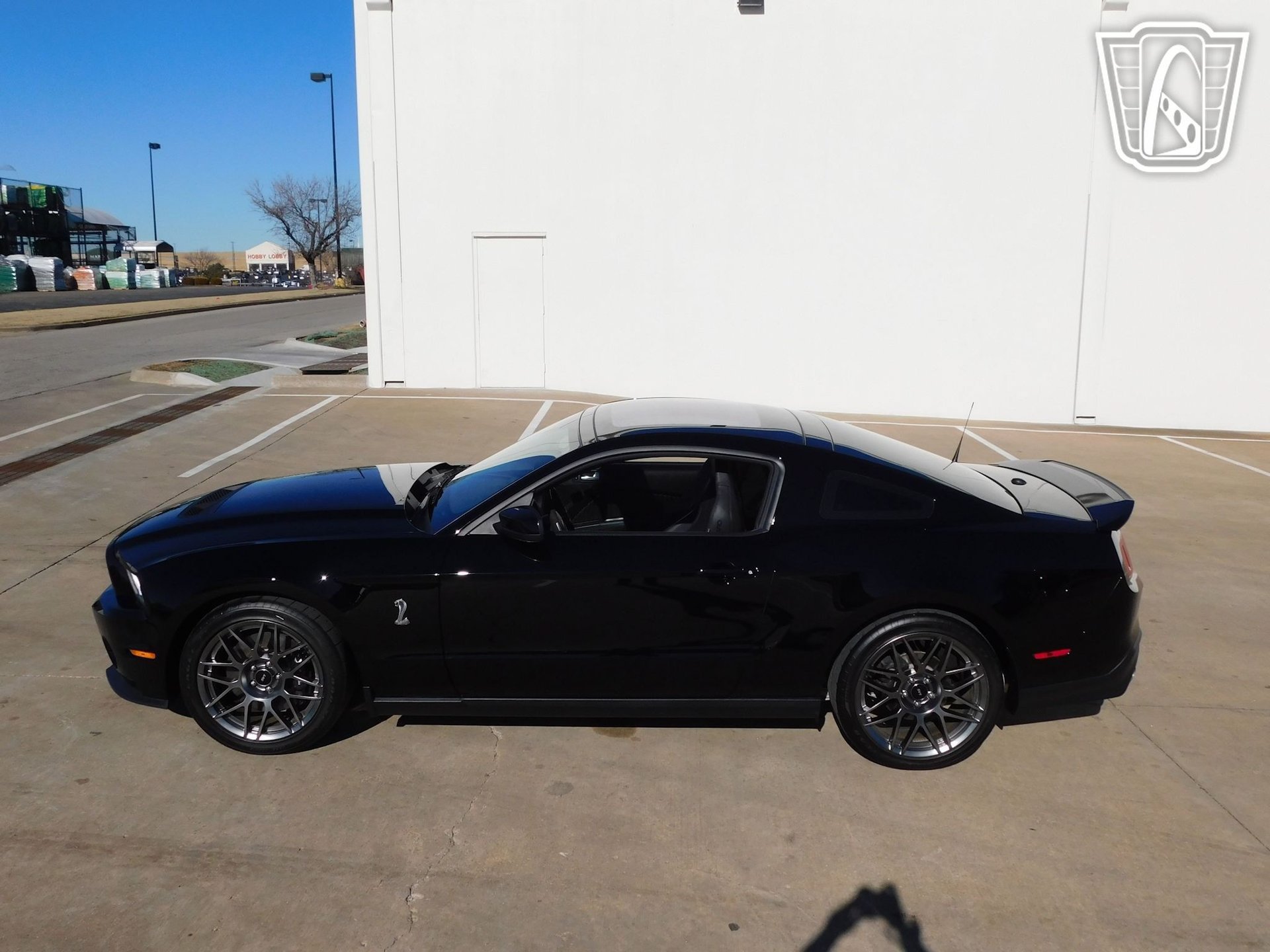 Used 2012 Ford Mustang Shelby GT500 w/ SVT Performance Pkg RWD image 11