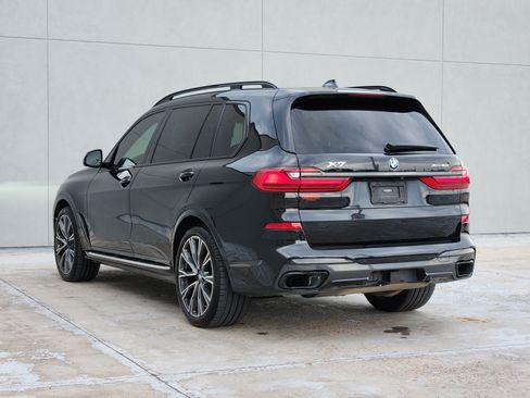 Used 2021 BMW X7 xDrive40i w/ M Sport Package AWD/4WD image 6