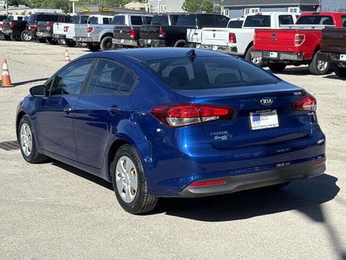 Used 2017 Kia Forte LX FWD image 6