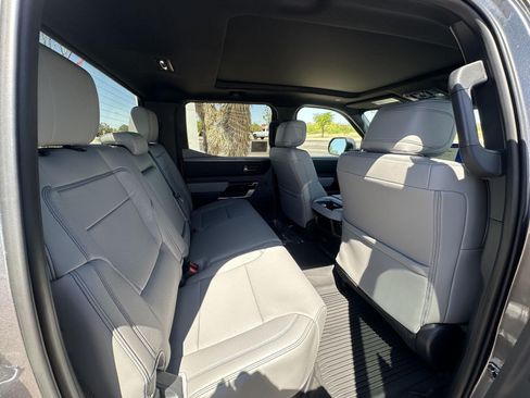 New 2026 Toyota Tundra Limited AWD/4WD image 15