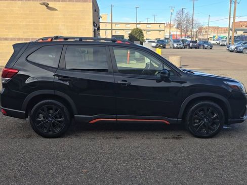 Used 2023 Subaru Forester Sport image 4