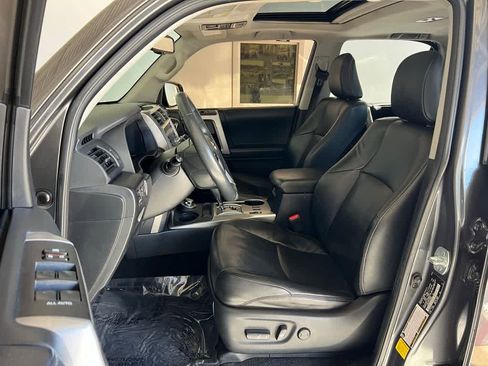 Used 2020 Toyota 4Runner Limited image 14