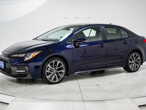 Used 2022 Toyota Corolla SE image 4