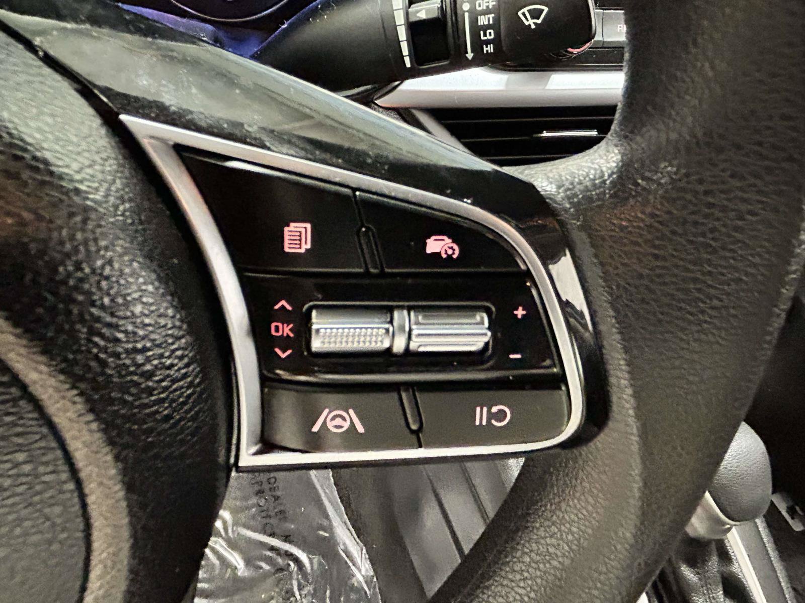 Used 2023 Kia Forte LXS FWD image 19
