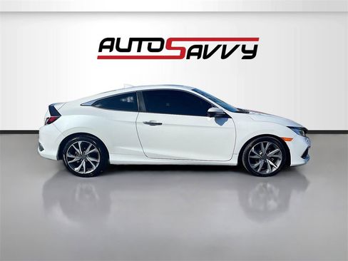 Used 2020 Honda Civic Touring image 8