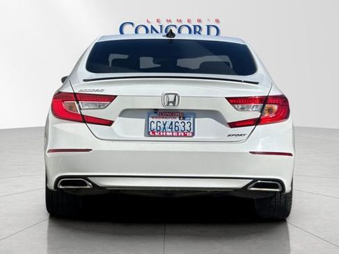 Used 2022 Honda Accord Sport image 5