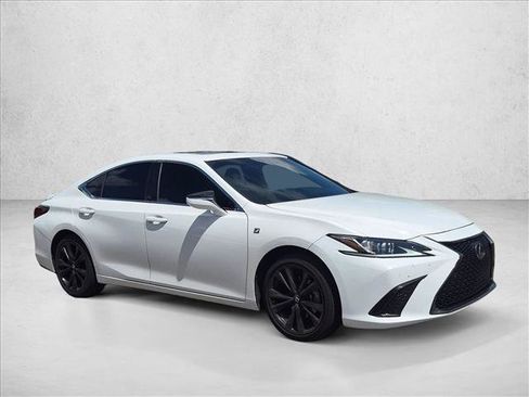 Used 2023 Lexus ES 350 F Sport w/ Accessory Package (Z2) FWD image 2