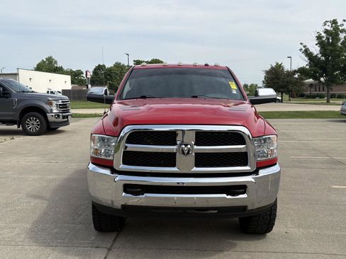 Used 2014 RAM 2500 Tradesman w/ Chrome Appearance Group AWD/4WD image 16