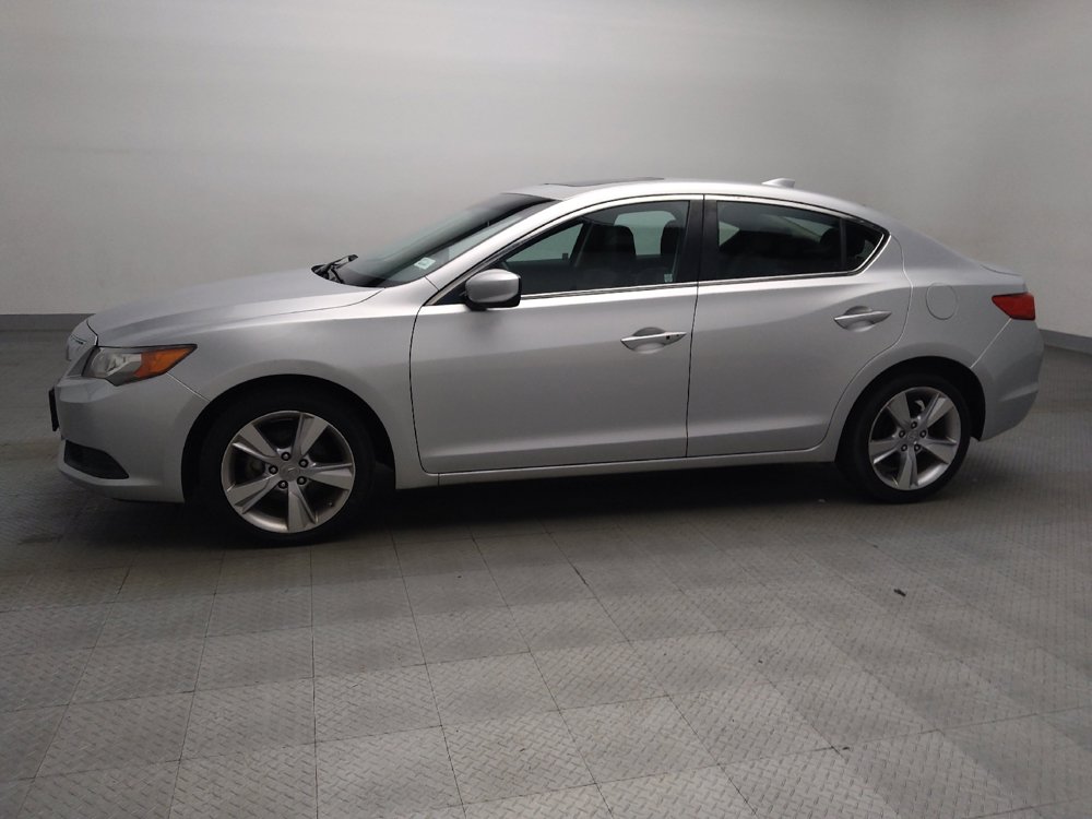 Used 2014 Acura ILX FWD image 2