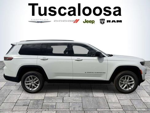 New 2026 Jeep Grand Cherokee L 2WD image 8