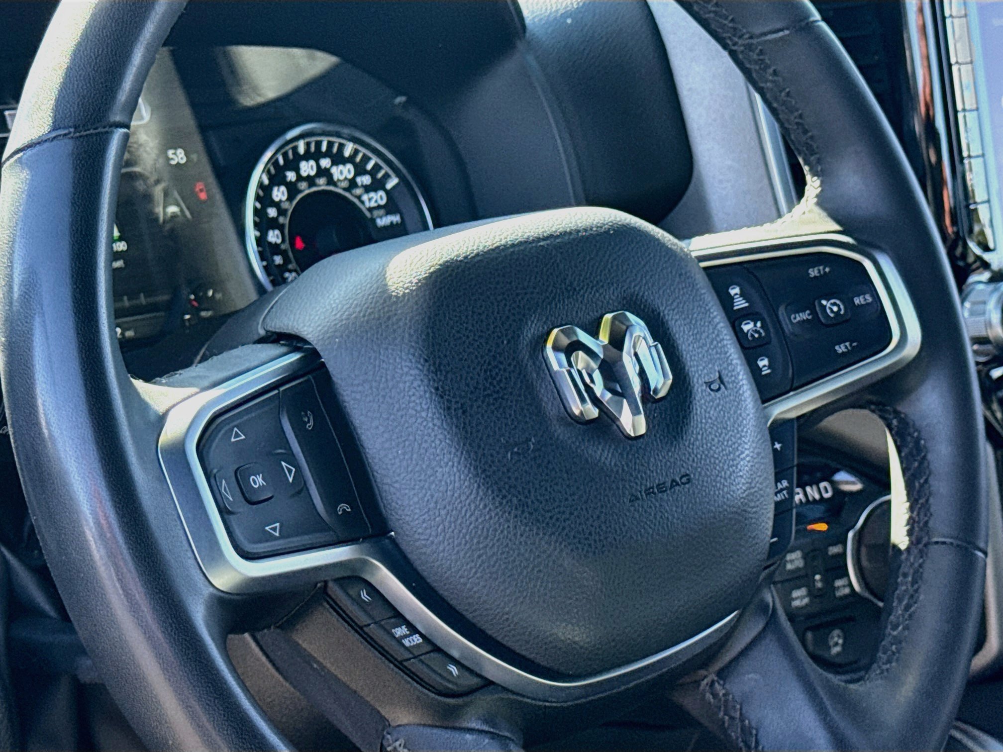 Used 2025 RAM 1500 Big Horn AWD/4WD image 13