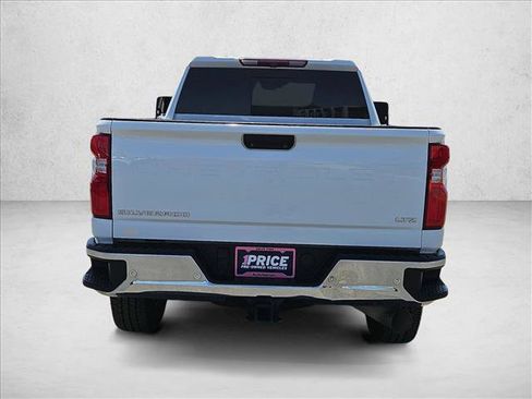 Used 2022 Chevrolet Silverado 2500 LTZ w/ LTZ Convenience Package AWD/4WD image 7