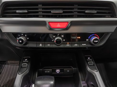 Used 2020 Kia Telluride S image 41