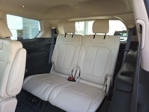 Used 2021 Jeep Grand Cherokee L Limited image 25