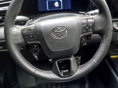 Used 2025 Toyota Camry SE w/ Multimedia Upgrade Package AWD/4WD image 15