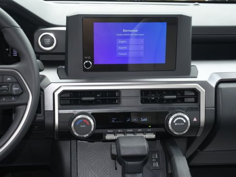 Certified 2026 Toyota 4Runner SR5 AWD/4WD image 15