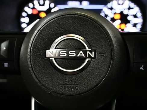Used 2023 Nissan Rogue SV AWD/4WD image 33