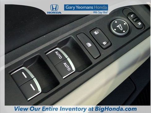 Certified 2024 Honda Accord EX image 25