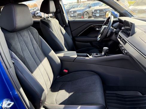 Certified 2025 Acura ADX A-Spec image 21