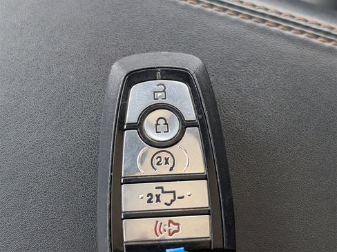 Used 2022 Ford F150 Platinum w/ Equipment Group 701A High image 32