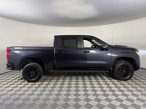 Used 2024 Chevrolet Silverado 1500 LT Trail Boss w/ Convenience Package II AWD/4WD image 7