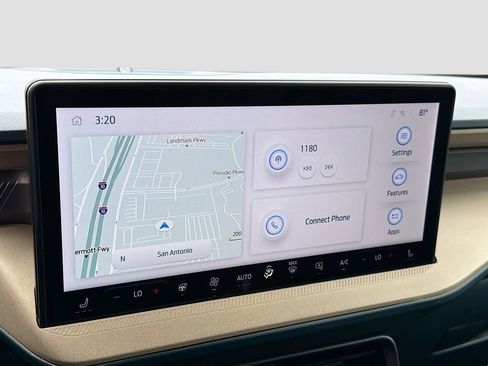 Used 2025 Ford Maverick Lariat w/ 4K Tow Package image 15