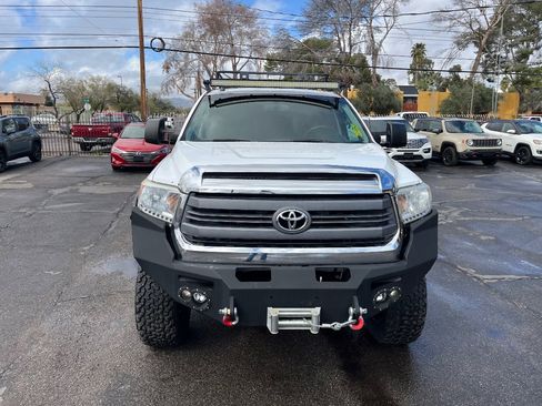 Used 2015 Toyota Tundra SR5 w/ SR5 Upgrade Package image 46