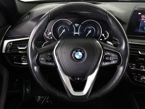 Used 2018 BMW 530e xDrive AWD/4WD image 43