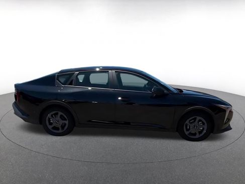 Used 2025 Kia K4 FWD image 12