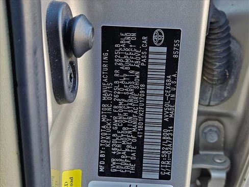 Used 2015 Toyota Camry XLE w/ Moonroof Package image 25