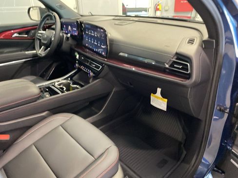 New 2026 Chevrolet Traverse Z71 w/ Enhanced Driving Package image 17