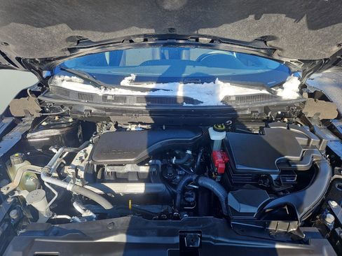 Used 2021 Nissan Rogue Sport S image 27