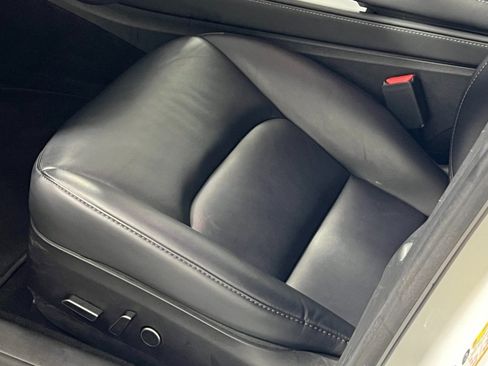 Used 2023 Tesla Model 3 Performance image 14