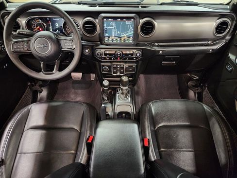 Used 2023 Jeep Gladiator Sport image 47