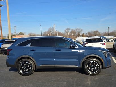 New 2026 Kia Sorento S