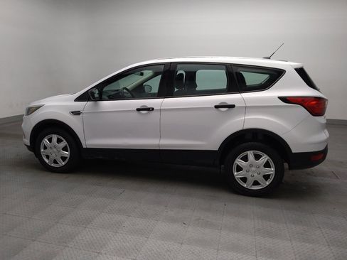 Used 2019 Ford Escape S FWD image 3