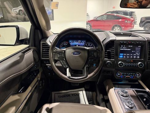 Used 2019 Ford Expedition Limited w/ Texas Edition Package AWD/4WD image 25