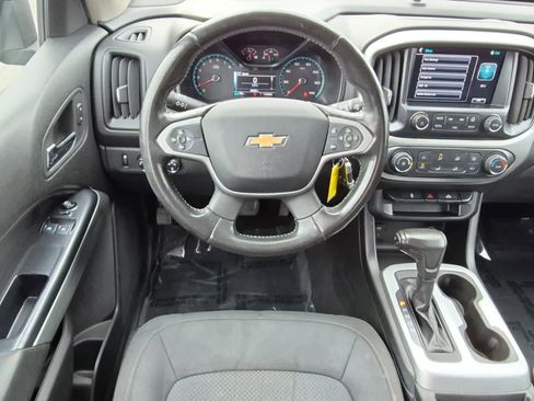 Used 2016 Chevrolet Colorado LT image 8