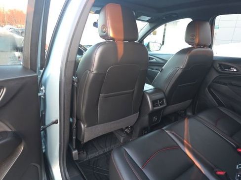Used 2022 Chevrolet Equinox RS w/ RS Leather Package AWD/4WD image 18