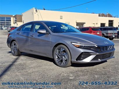 New 2025 Hyundai Elantra SEL