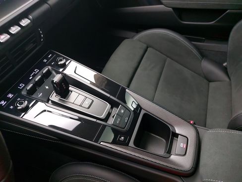 Certified 2025 Porsche 911 Carrera 4 GTS AWD/4WD image 26