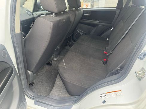 Used 2012 Suzuki SX4 Premium AWD/4WD image 10