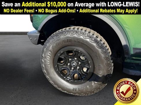 Used 2022 Ford Bronco Wildtrak image 13