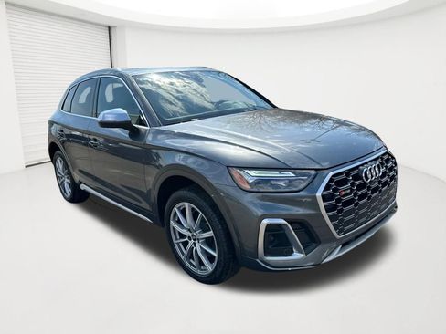 Used 2023 Audi SQ5 Premium Plus w/ Premium Plus Package AWD/4WD image 3