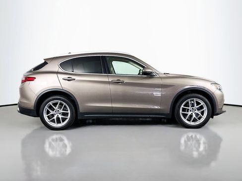 Used 2019 Alfa Romeo Stelvio Ti Lusso w/ Quick Order Package 22X Lusso image 8
