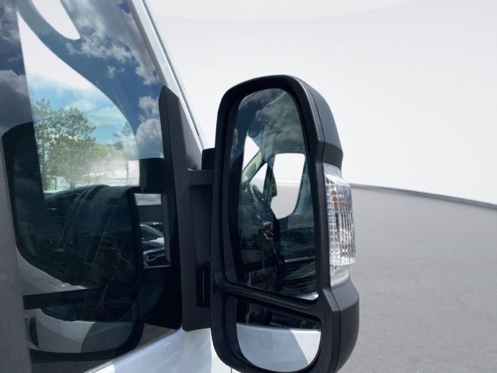 New 2026 RAM ProMaster 2500 w/ Premium Convenience Group FWD image 14